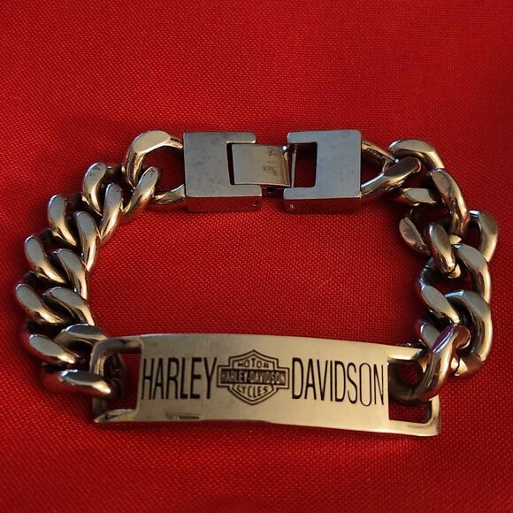 Men H-D Bar/Shield Bracelet